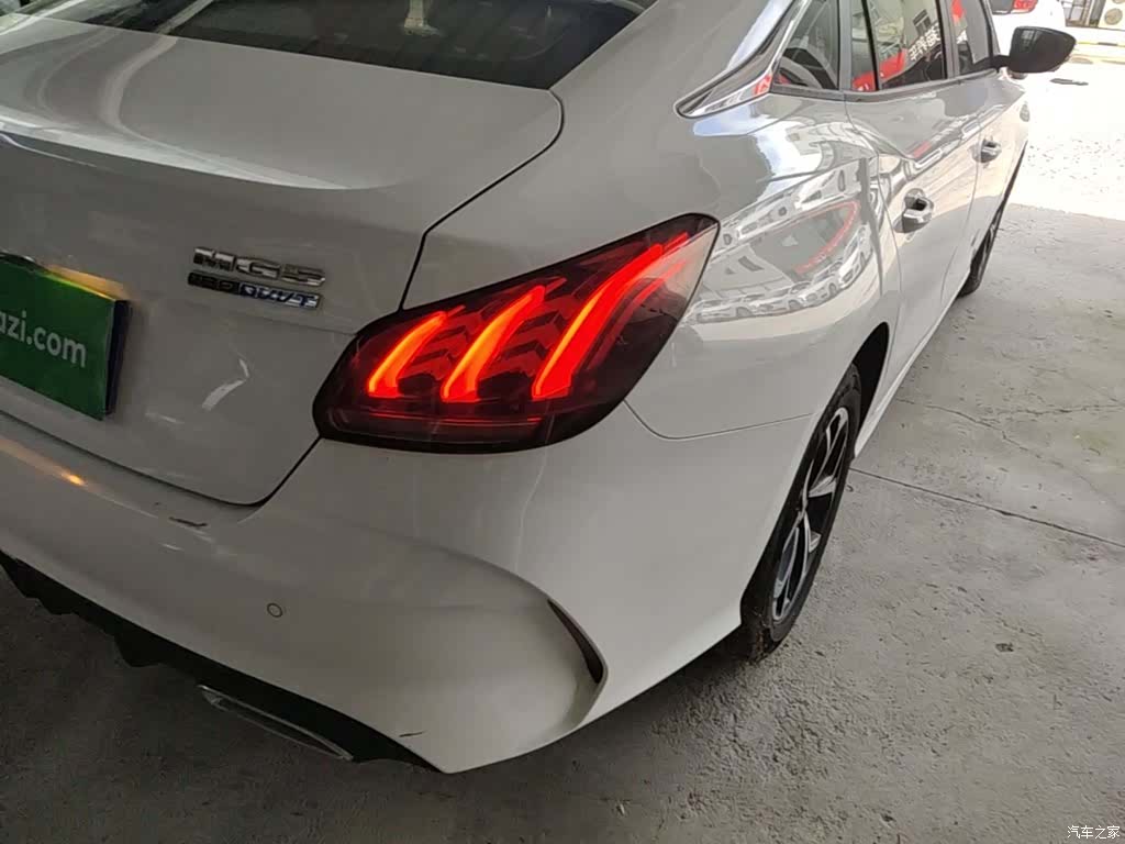 MG MG5, 2022 8