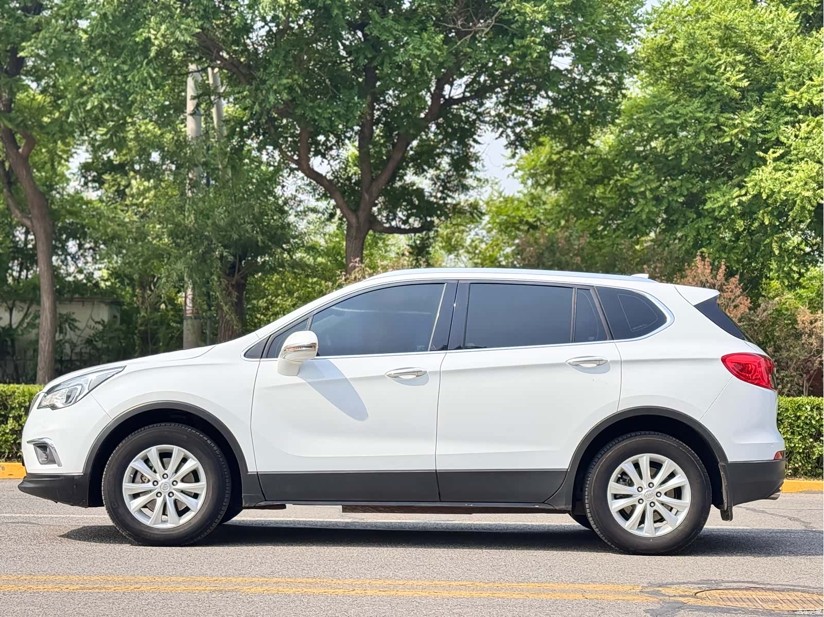 Buick Envision Plus, 2017 4