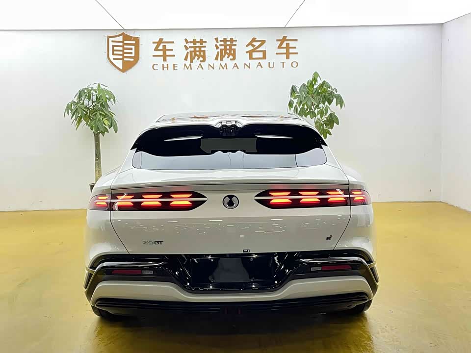 Denza Z9GT Denza Z9GT