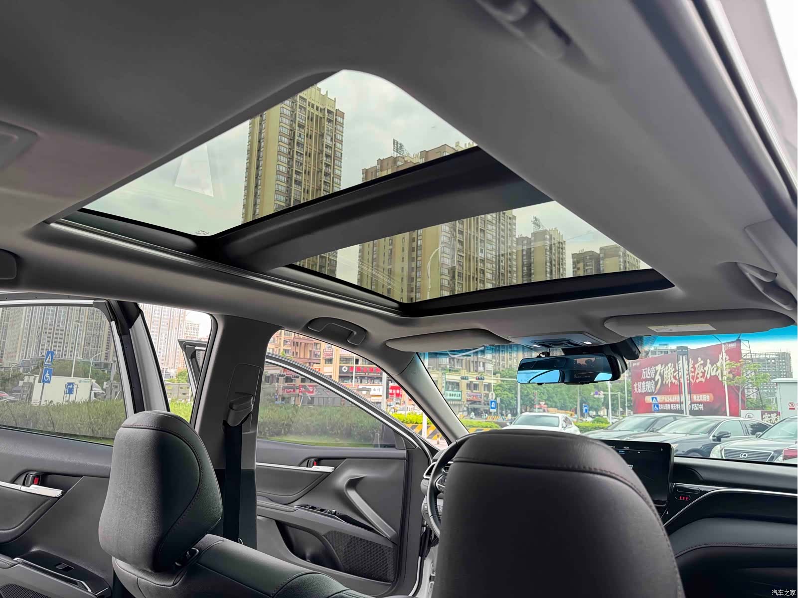 Toyota Camry, 2021 24