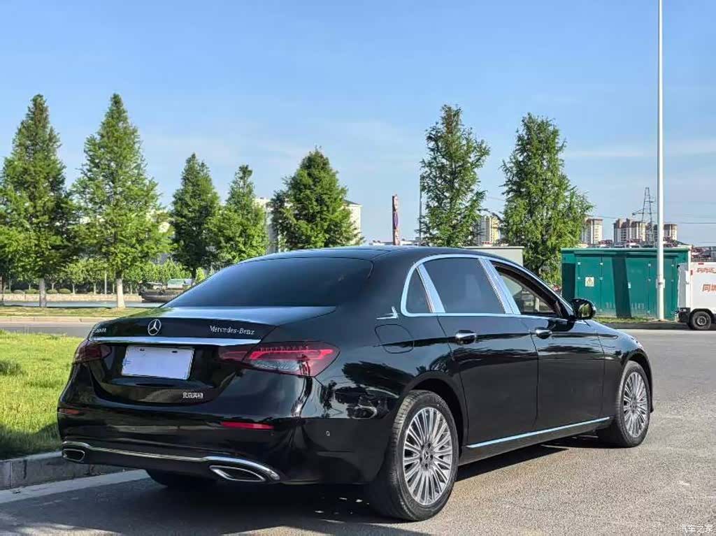 Mercedes-Benz E-Class, 2023 9
