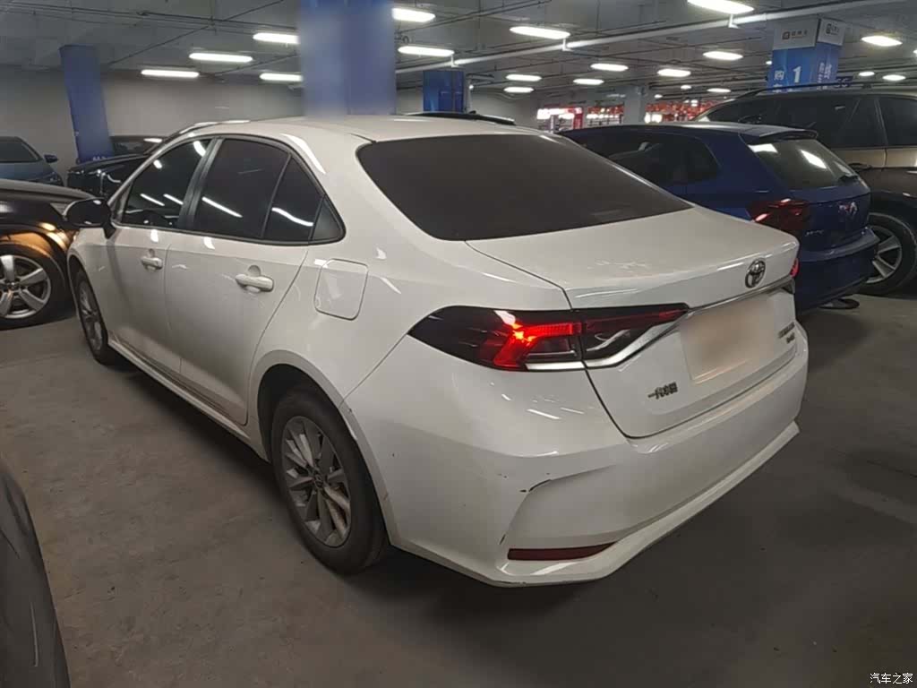 Toyota Corolla, 2020 все фото