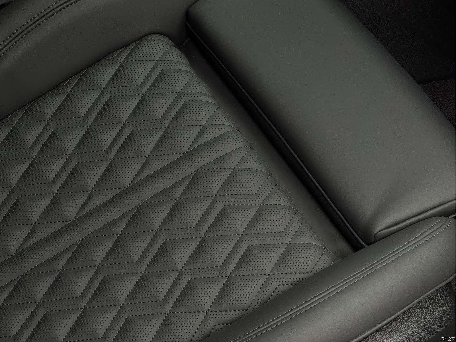 Audi A6, 2020 10