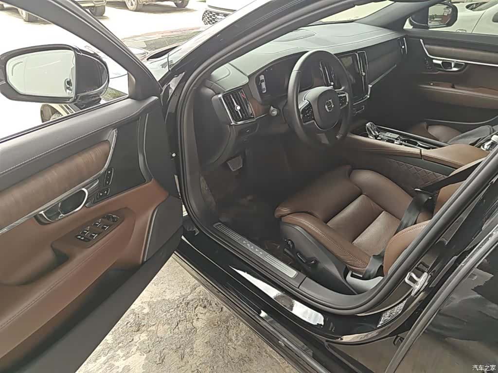 Volvo S90, 2023 12
