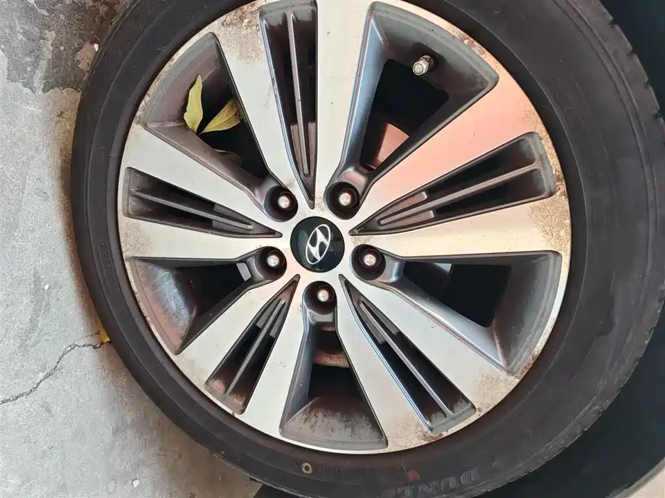 Hyundai Name picture