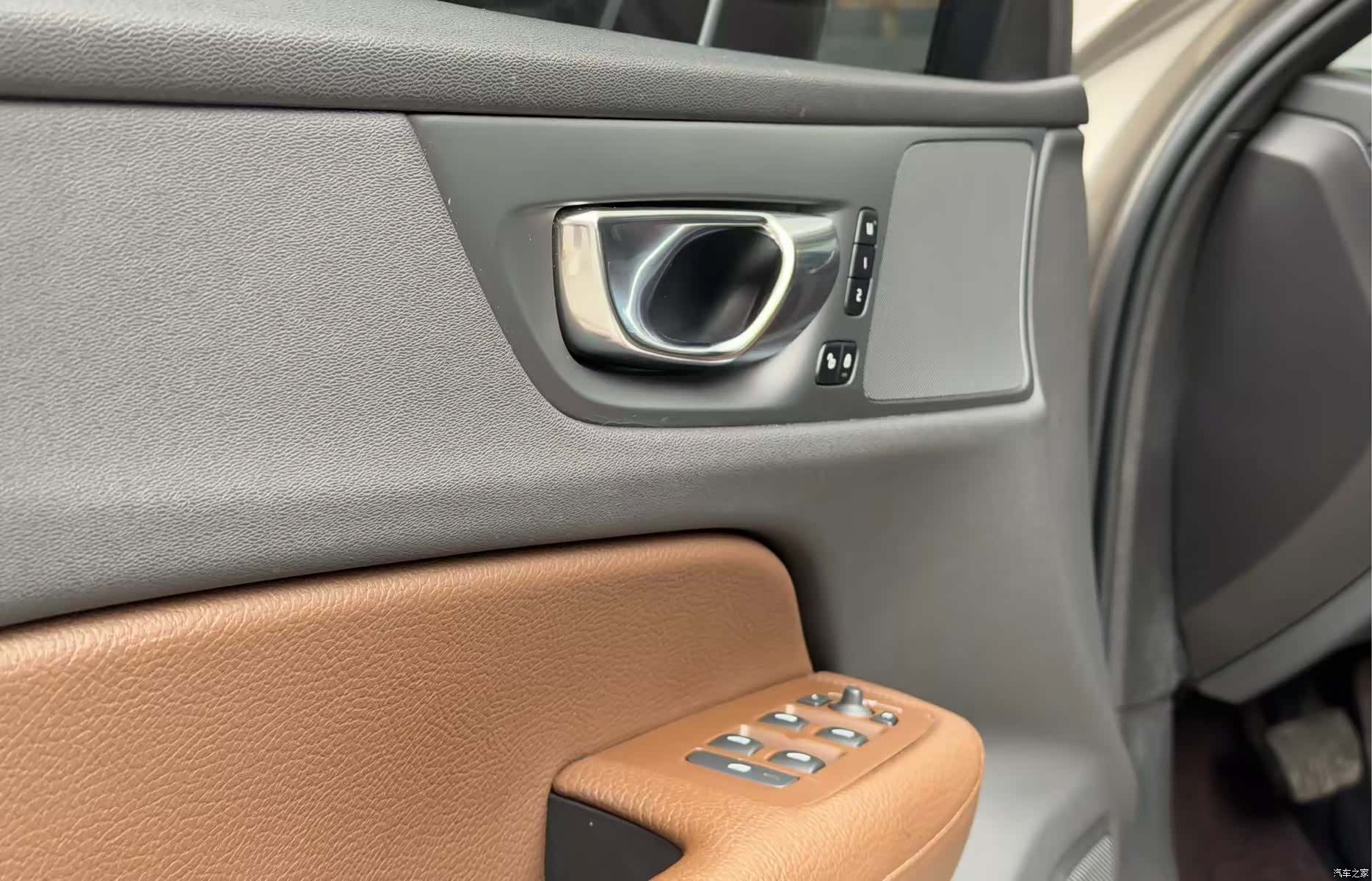 Volvo S60, 2022 19