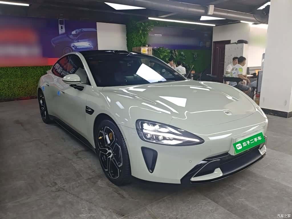 Xiaomi SU7, 2025 4