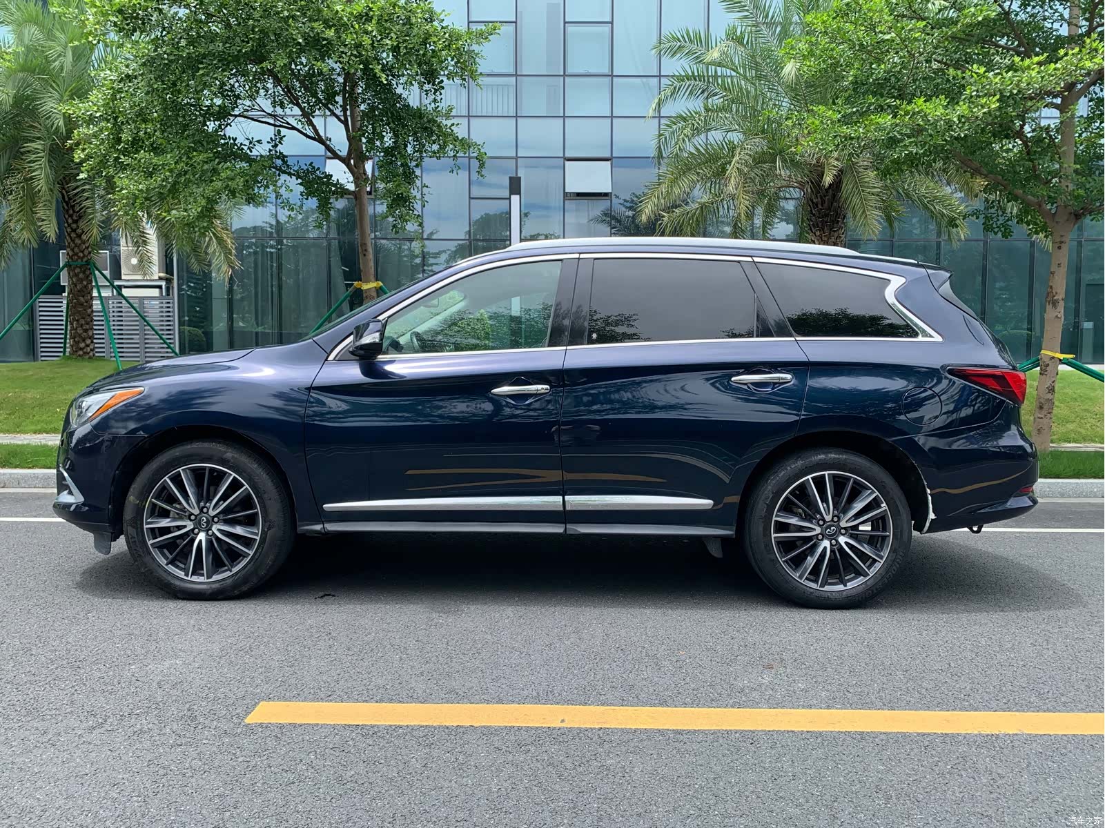 Infiniti QX60, 2021 7