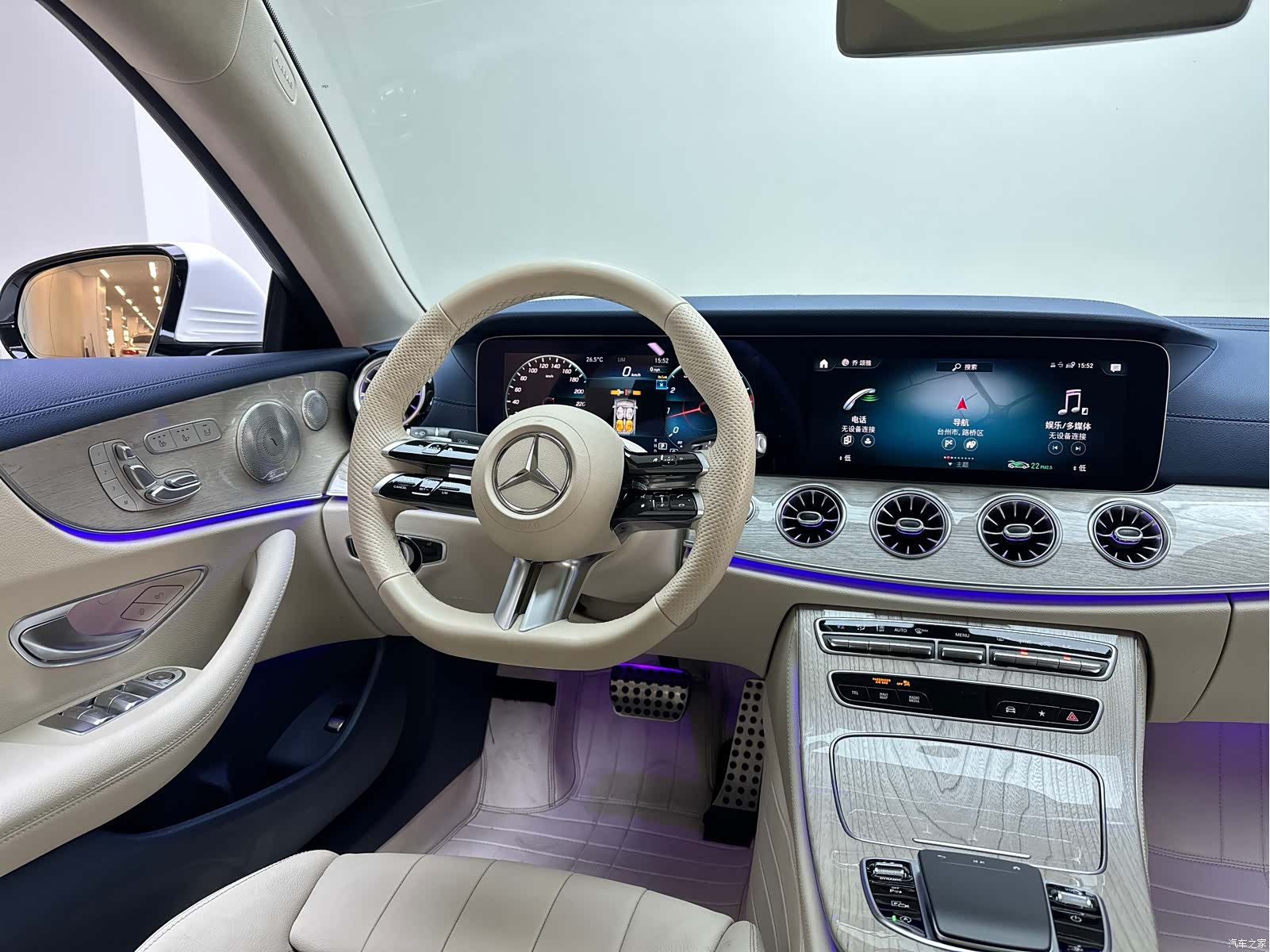 Mercedes-Benz E-Class, 2024 16