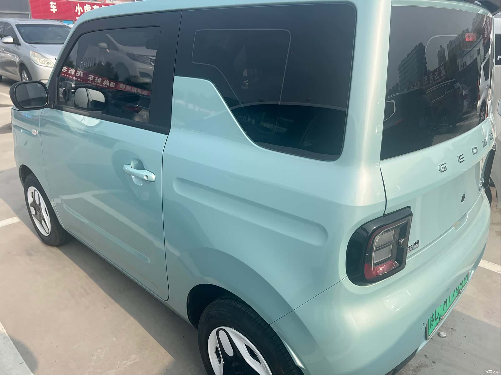 Geely Panda, 2025 8