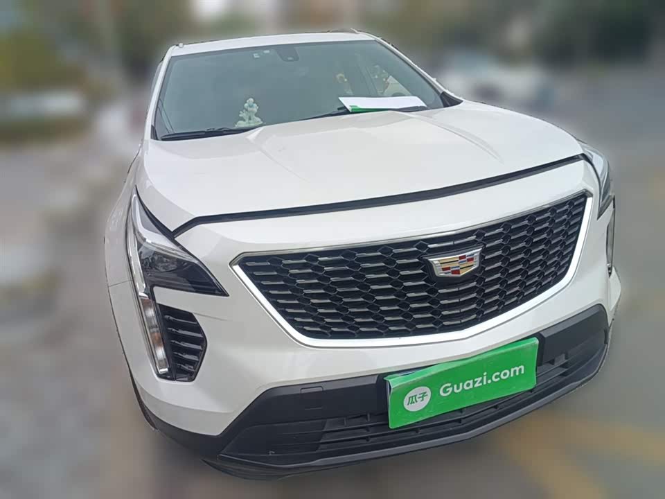 Cadillac XT4