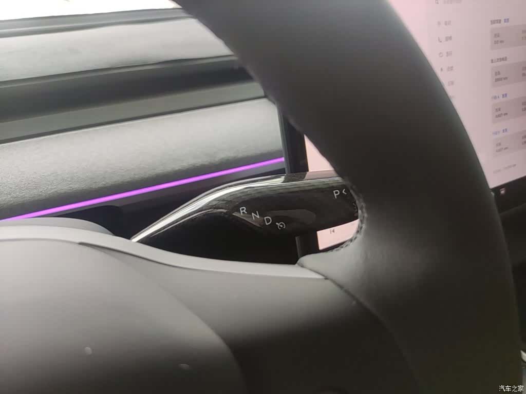 Tesla Model Y, 2024 12