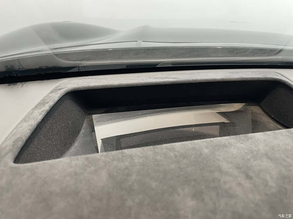 Zeekr 001, 2022 11
