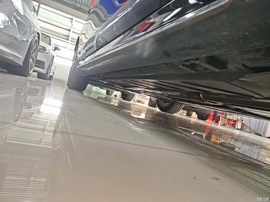 Mercedes-Benz E-Class, 2024 21