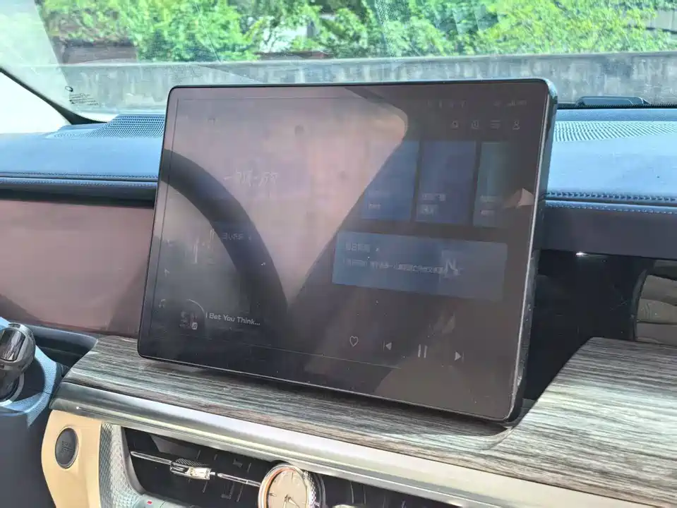 Great Wall Mountain and sea cannon