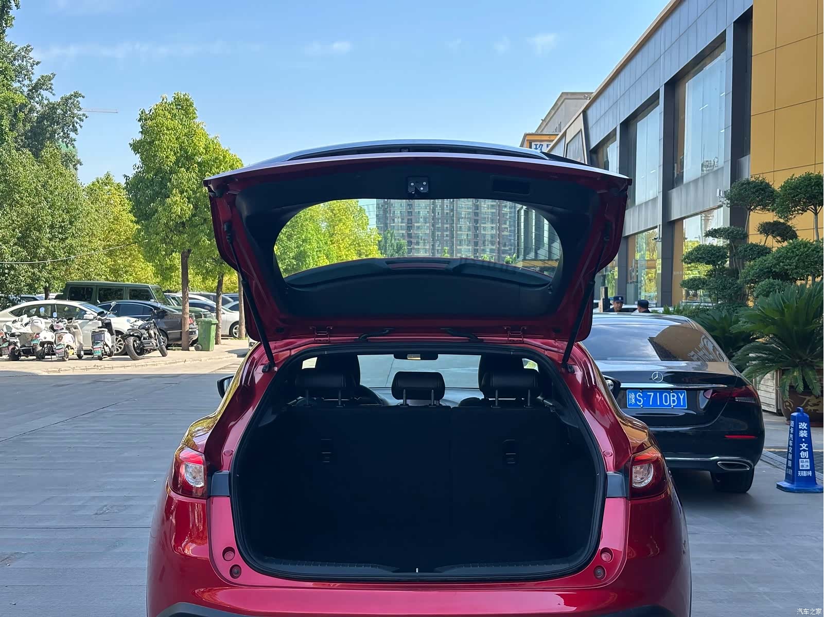 Mazda CX-4, 2017 31