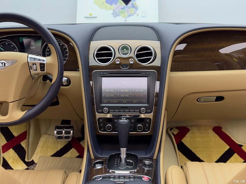 Bentley Flying Spur, 2019 10