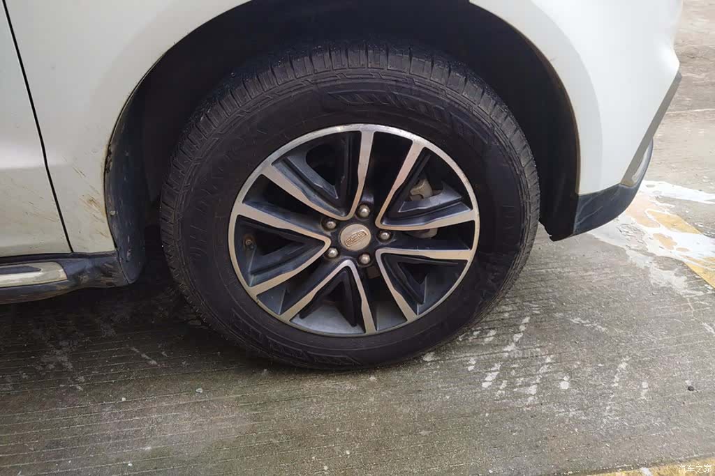 Geely X6, 2018 6