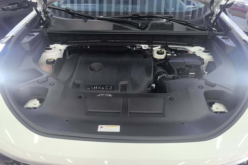 Lynk & Co 01, 2021 10