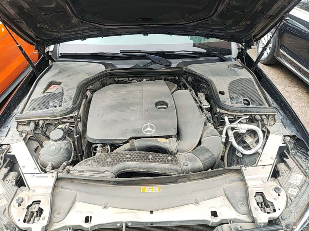 Mercedes-Benz E-Class, 2023 20