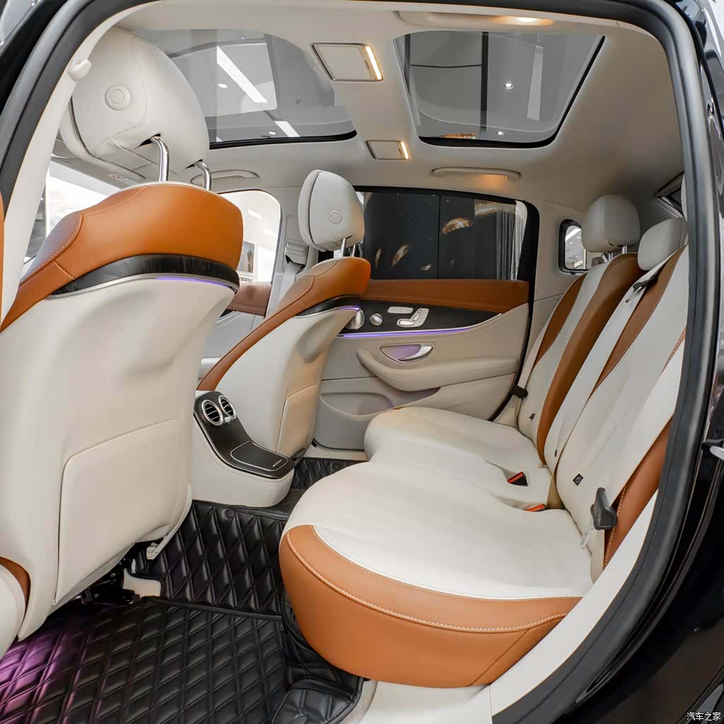 Mercedes-Benz E-Class, 2023 15
