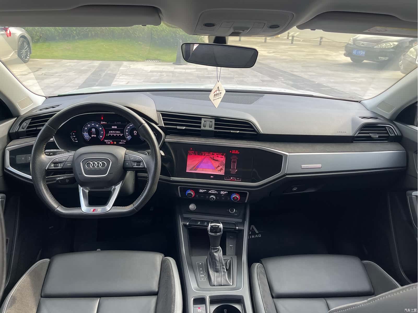 Audi Q3, 2021 19