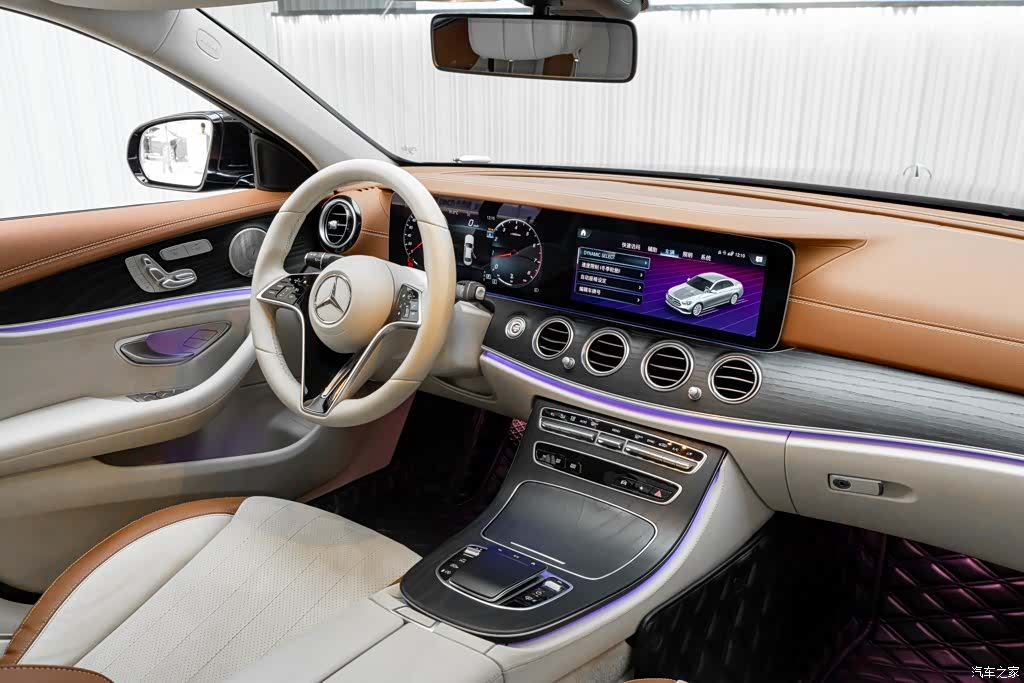 Mercedes-Benz E-Class, 2023 14