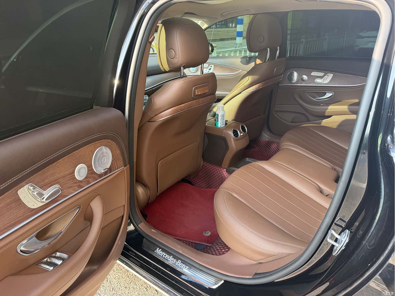 Mercedes-Benz E-Class, 2019 8