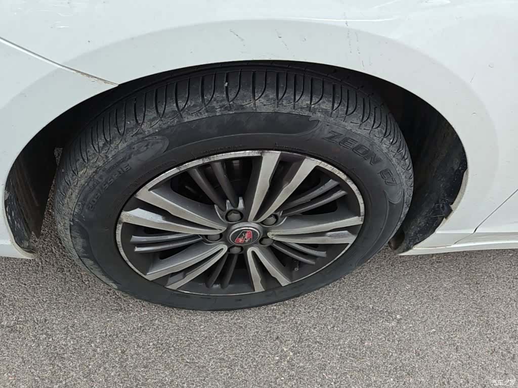 Roewe i5, 2019 23