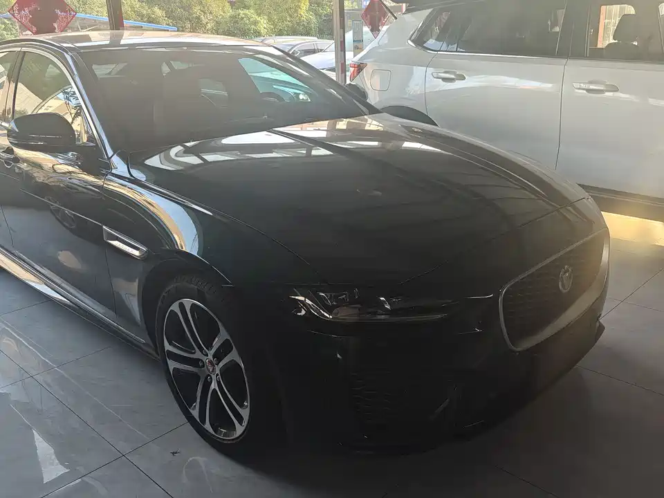 Jaguar XEL