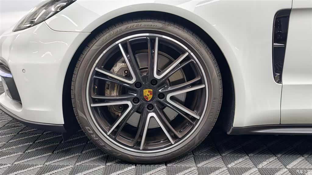 Porsche Panamera, 2018 8
