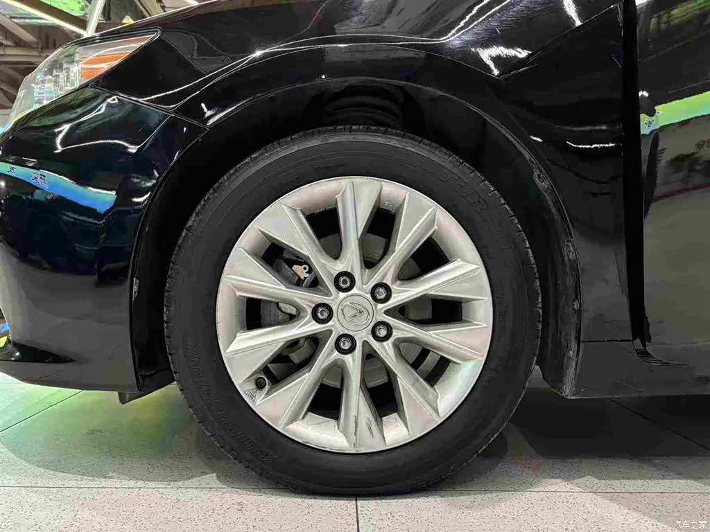 Lexus ES, 2015 21