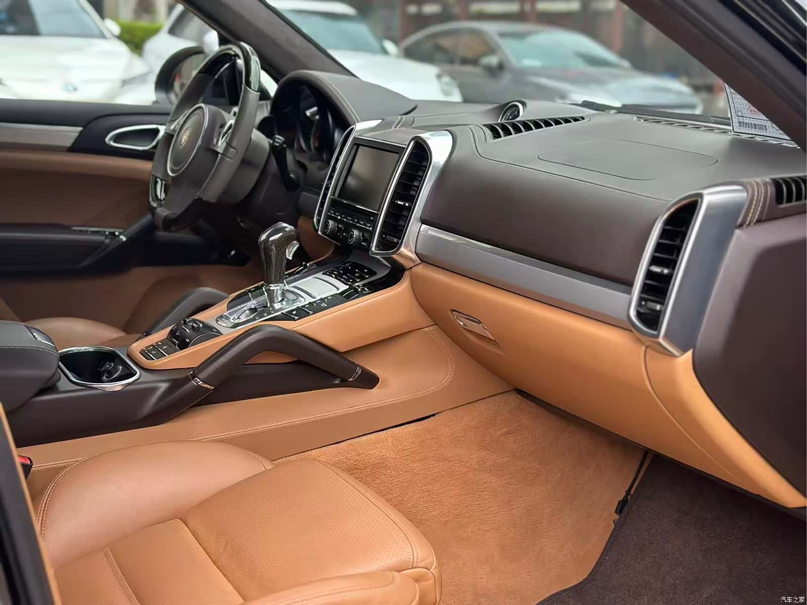 Porsche Cayenne, 2011 6