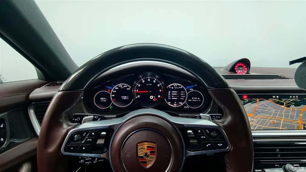 Porsche Panamera, 2018 10