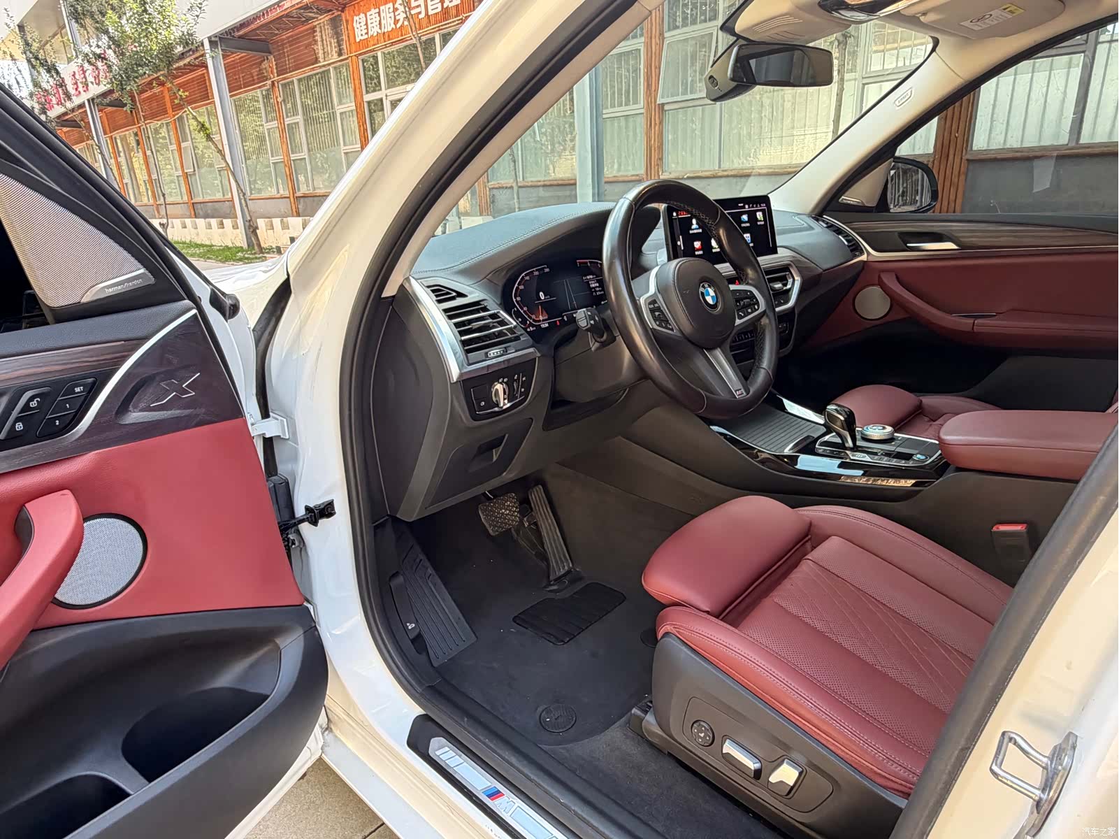 BMW X3, 2022 все фото