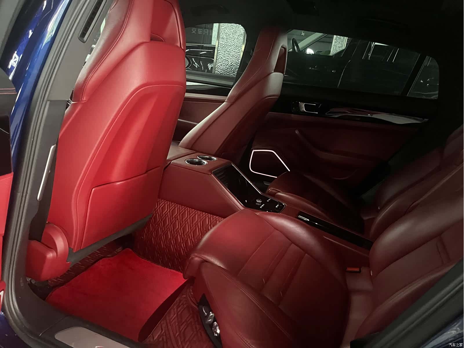 Porsche Panamera, 2021 11