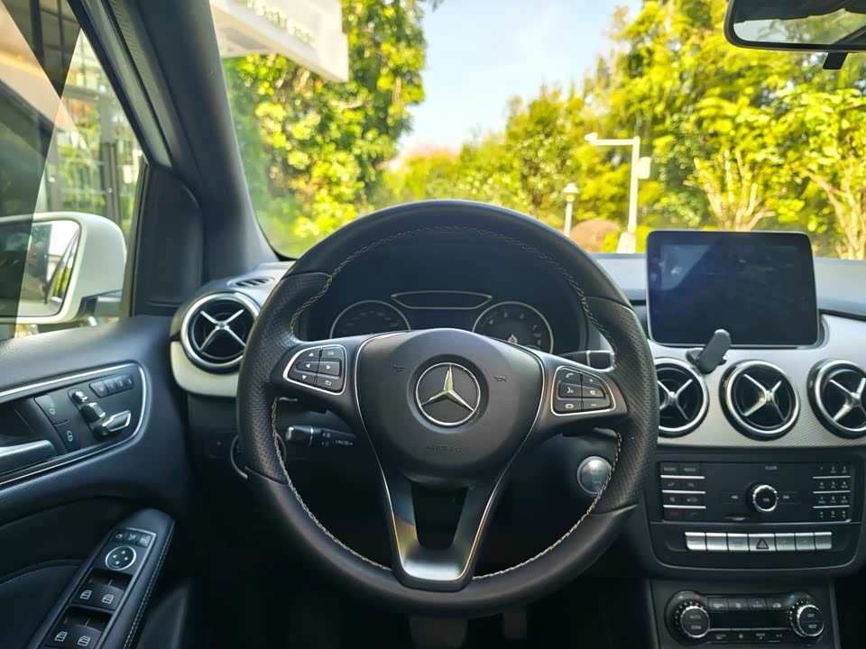 Mercedes-Benz Class B