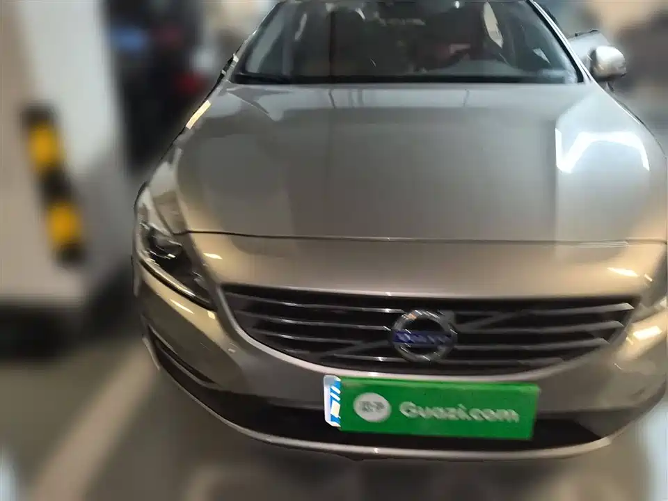 Volvo S60