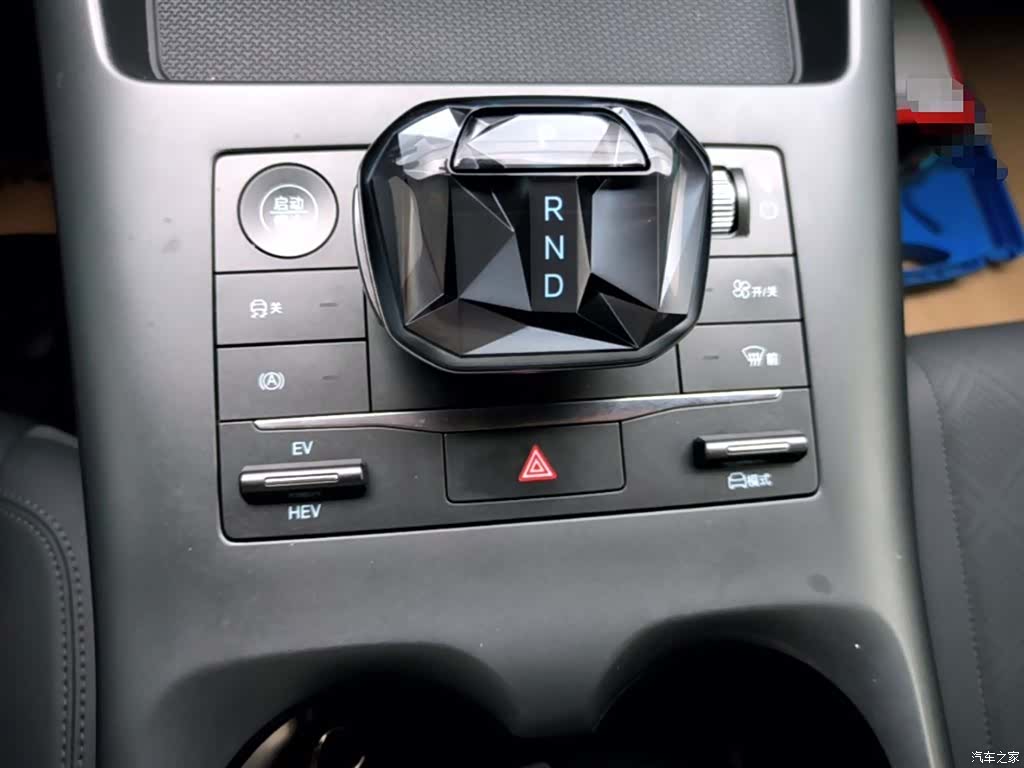 BYD Qin, 2025 14