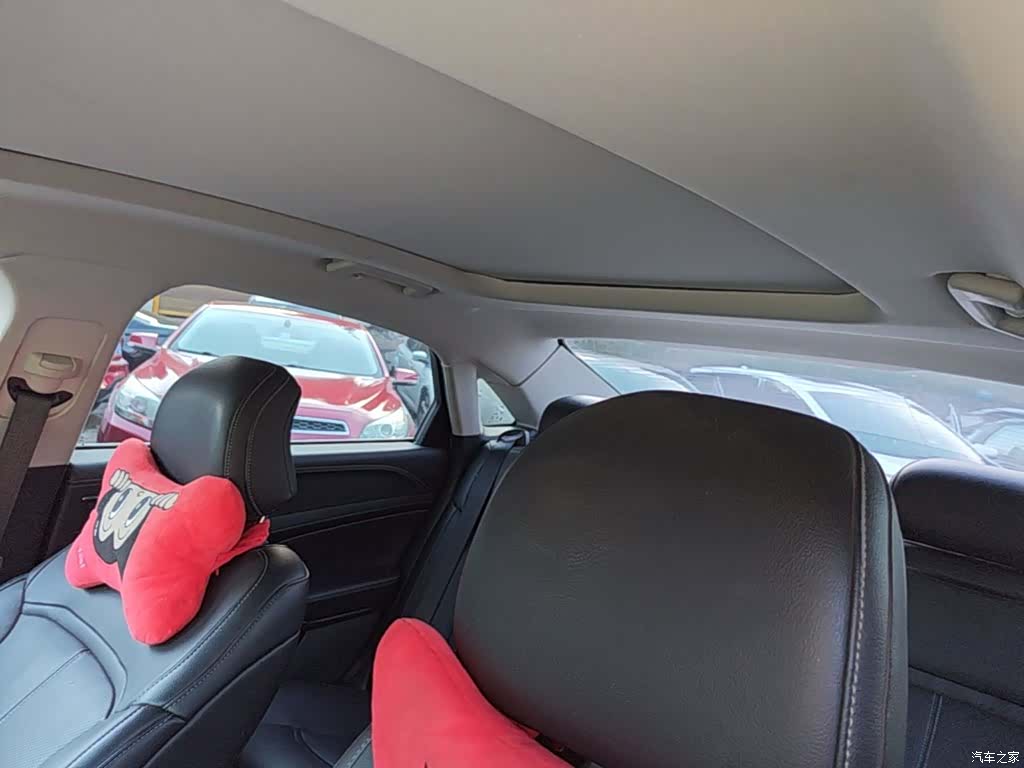Ford Taurus, 2018 18