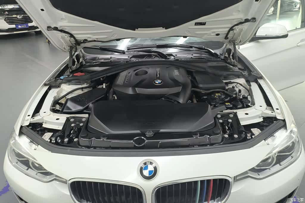 BMW 3 Series, 2017 10