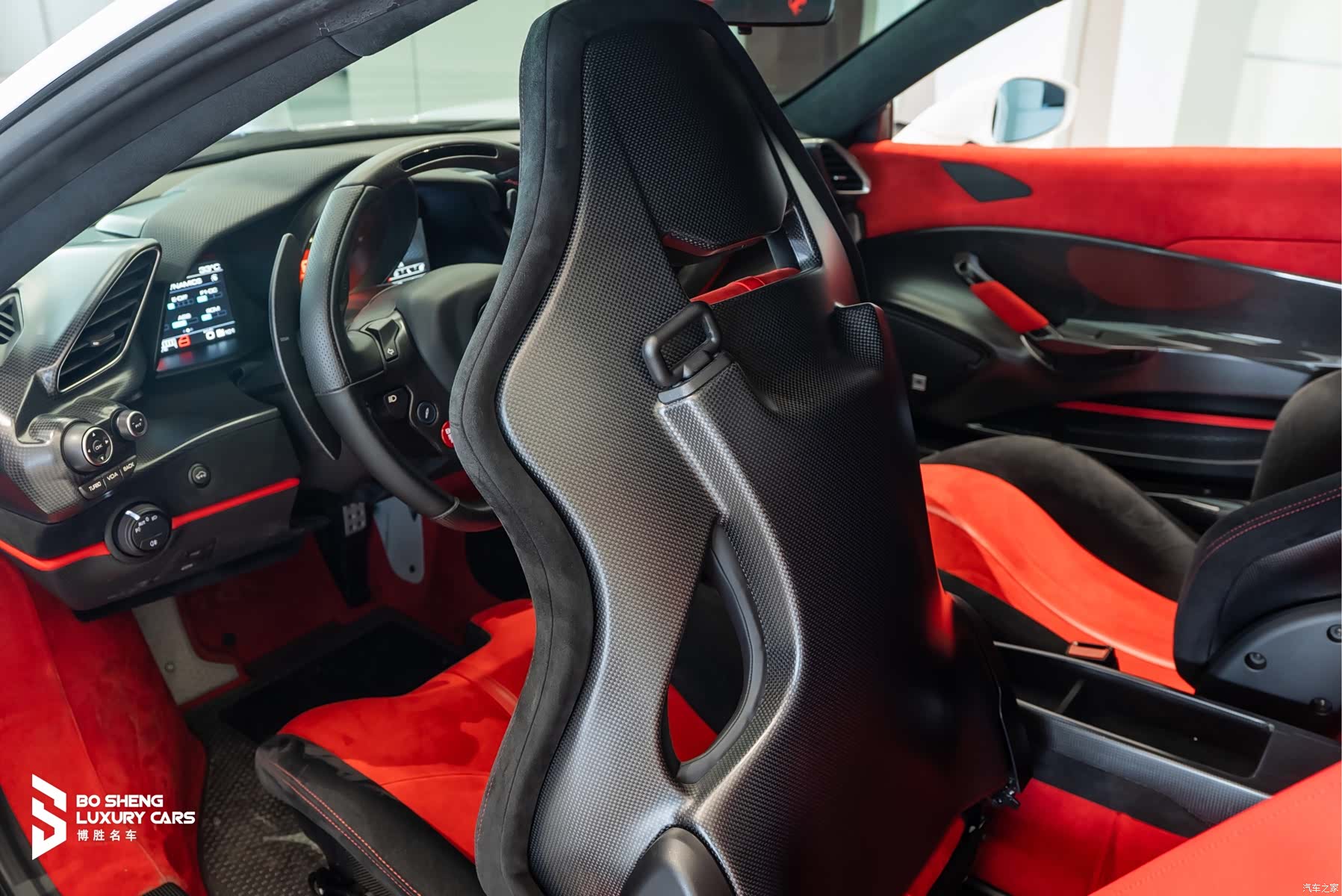 Ferrari 488, 2019 40