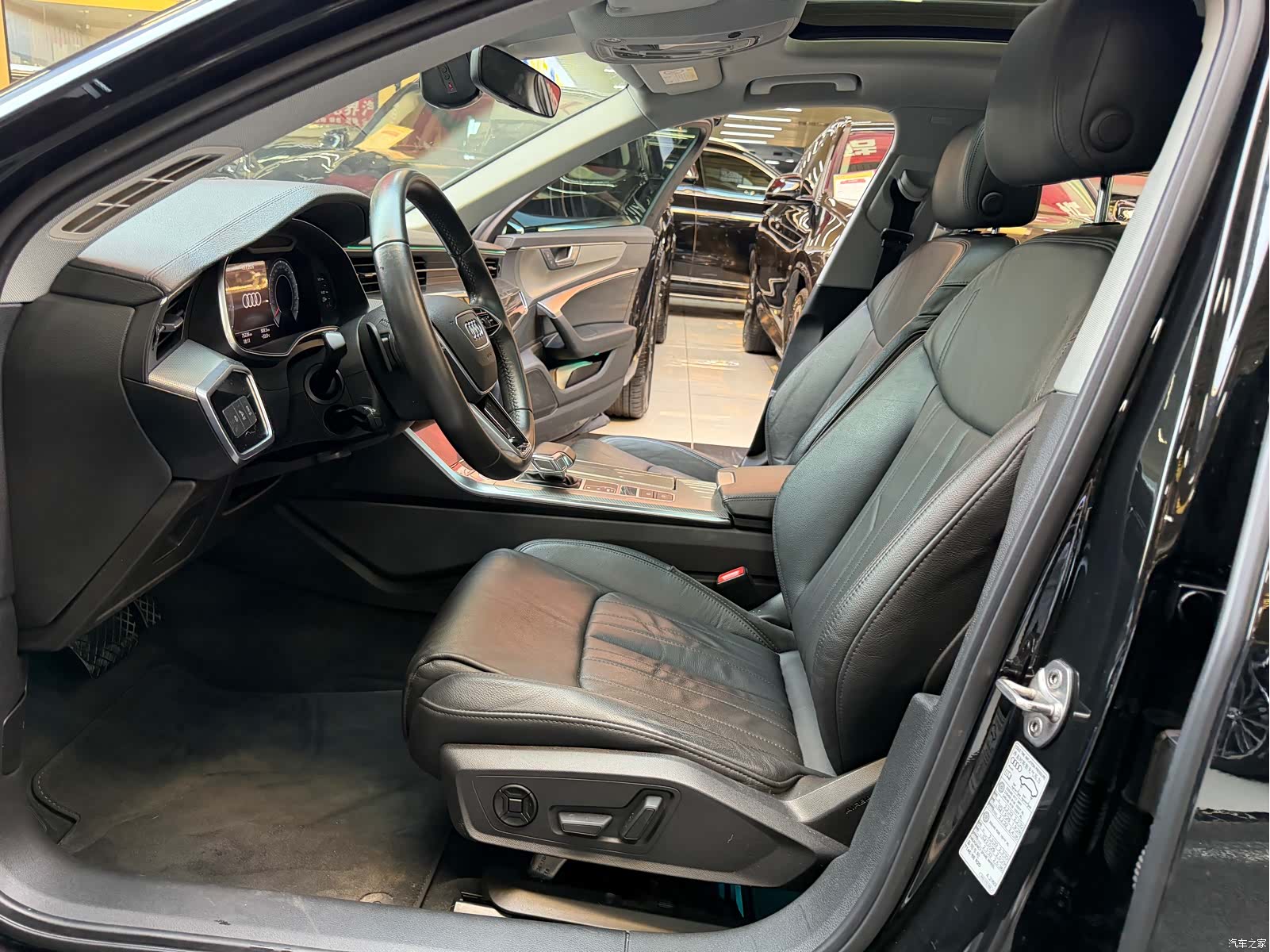 Audi A6L, 2020 9