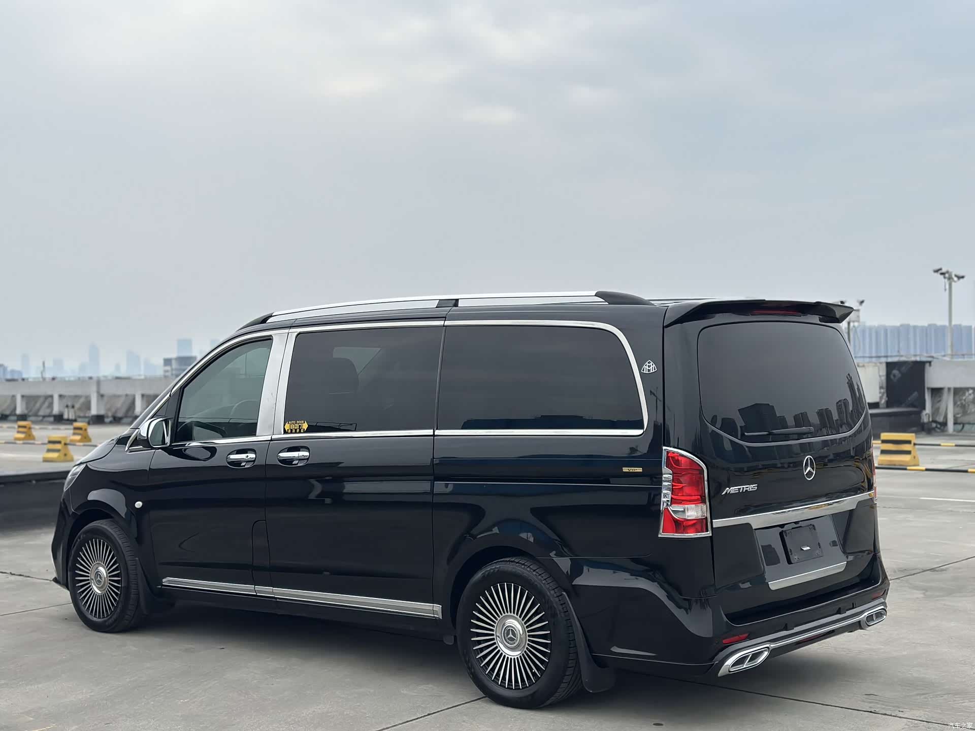 Mercedes-Benz V-Class, 2019 10