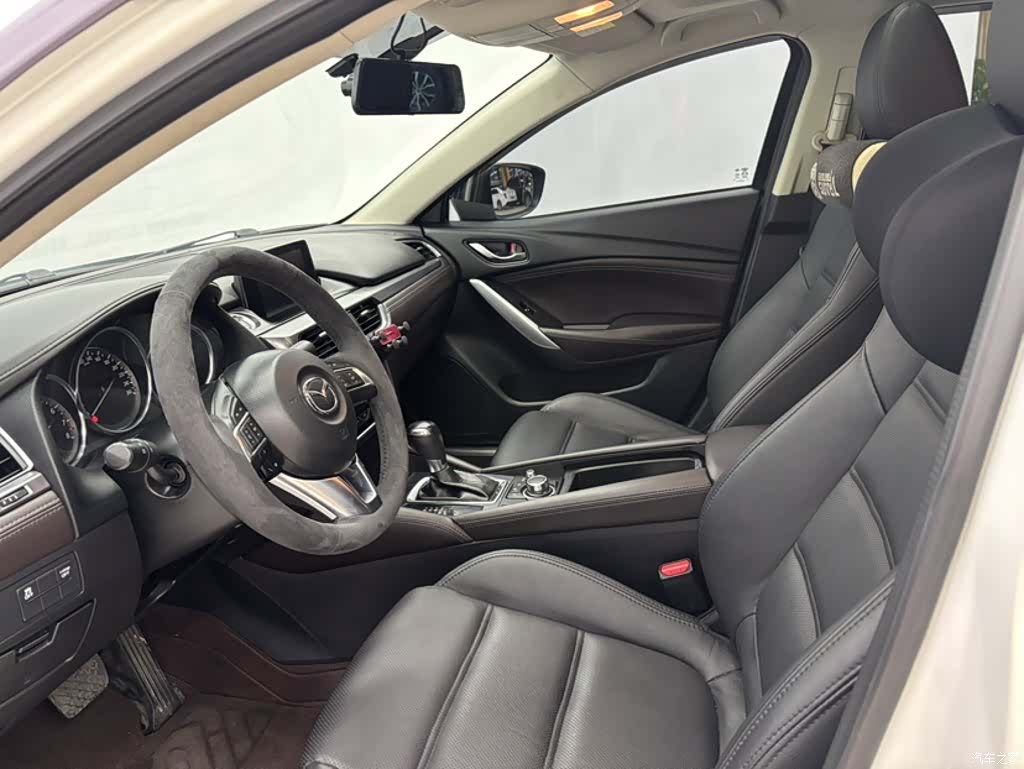 Mazda Atenza, 2017 9