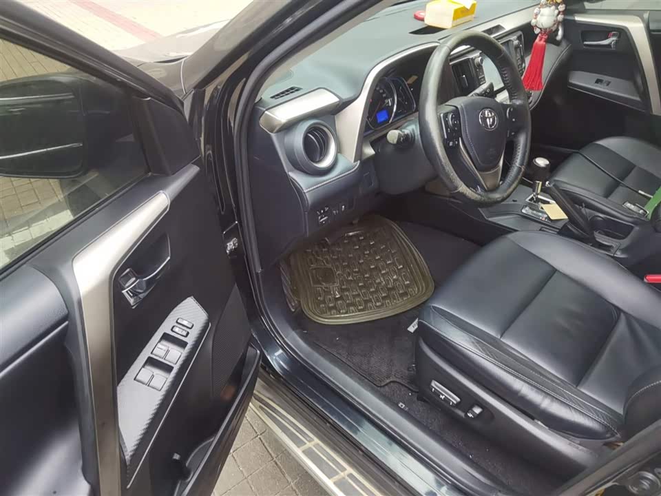 Toyota RAV4 Rongfang