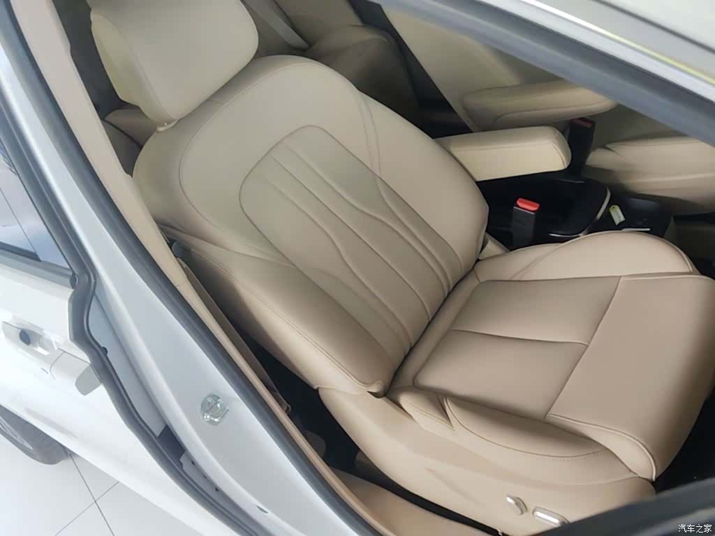 Buick GL8, 2025 25