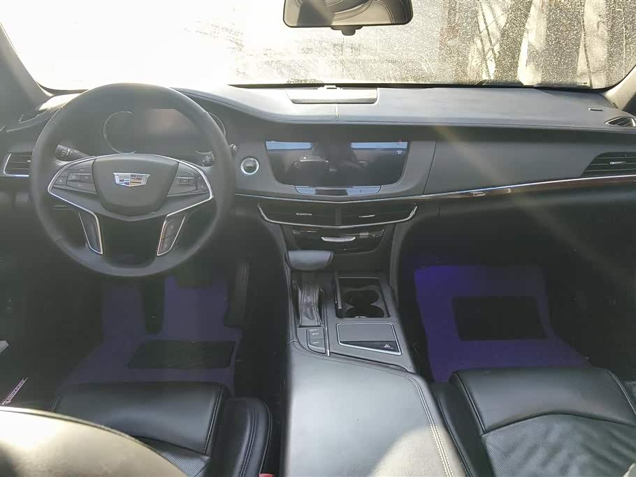 Cadillac CT6 PLUG-IN