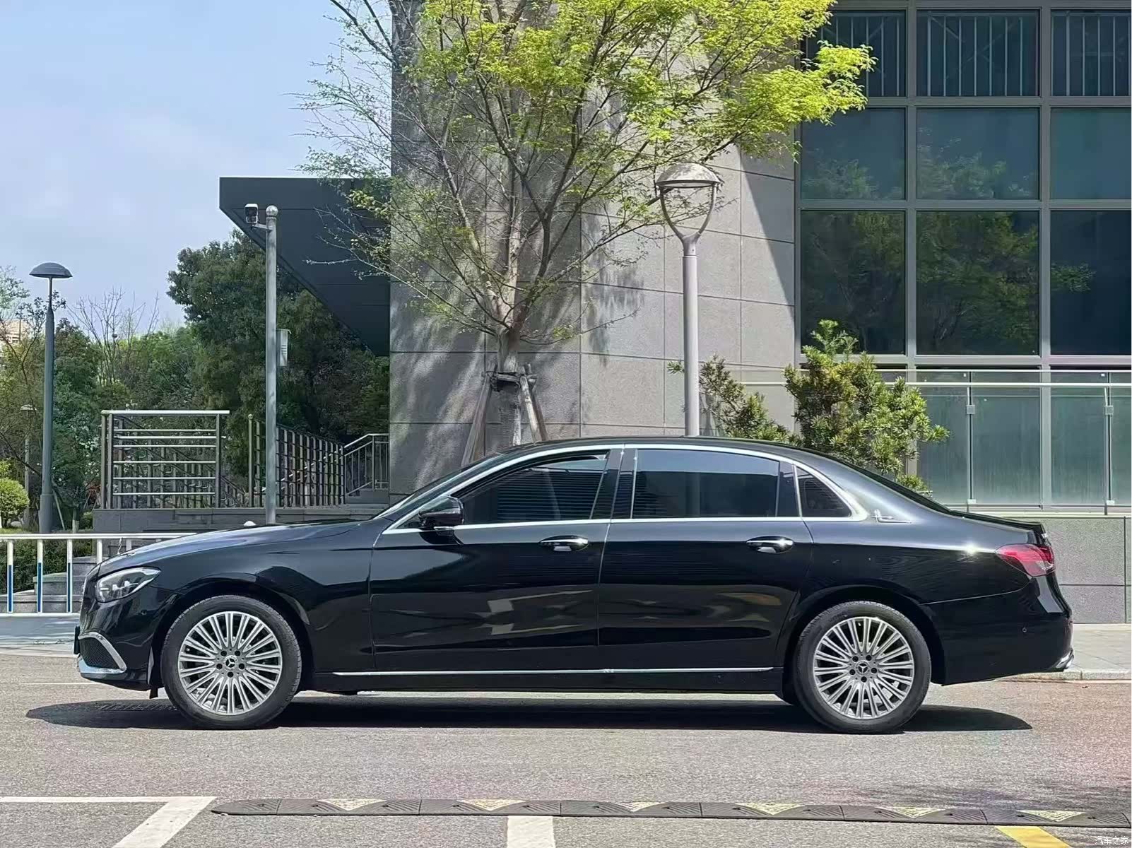 Mercedes-Benz E-Class, 2023 7