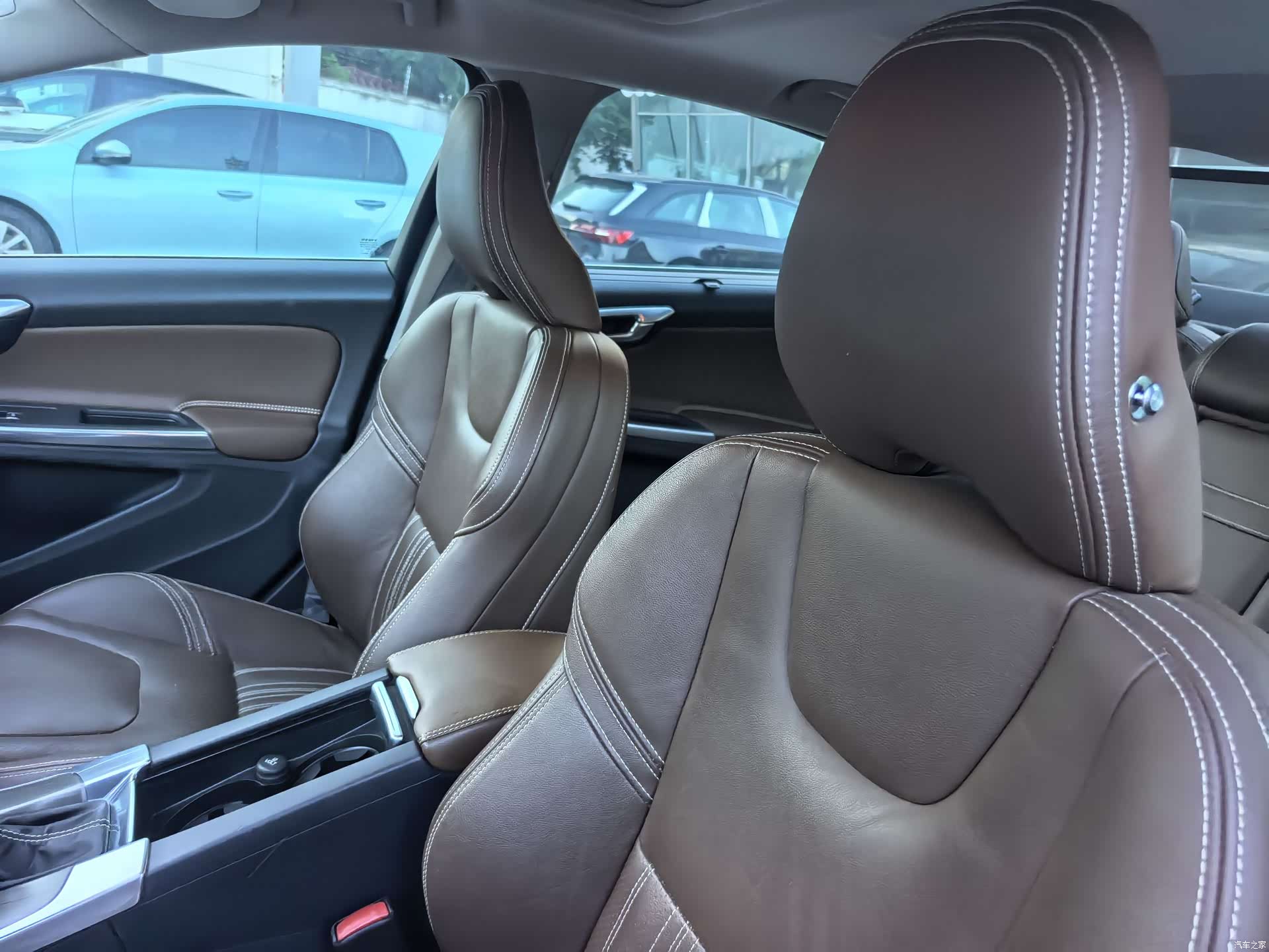 Volvo S60, 2015 9